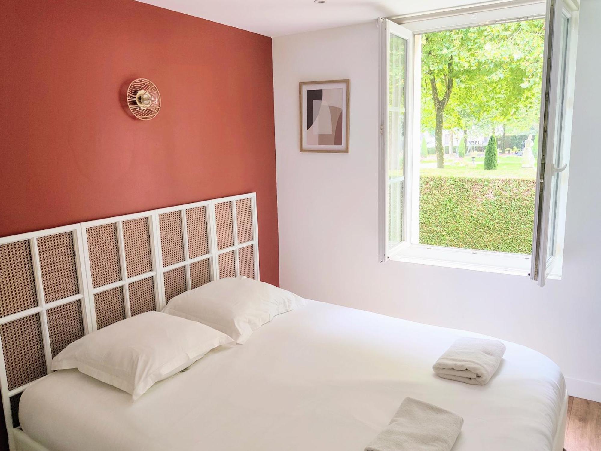 Charme & Vue Imprenable - Face Au Jardin De L'eveche *
