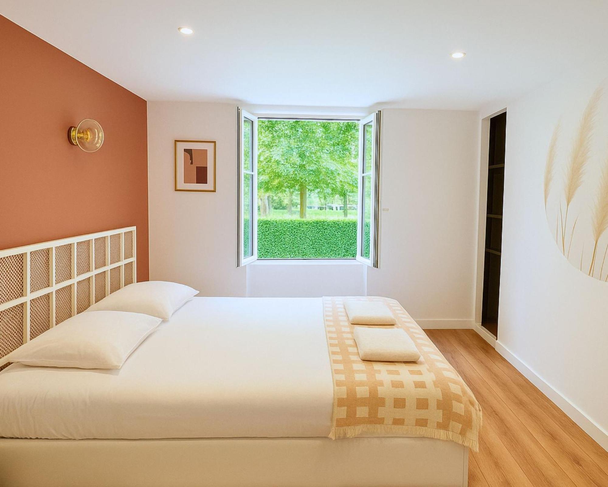 Charme & Vue Imprenable - Face Au Jardin De L'eveche Lisieux